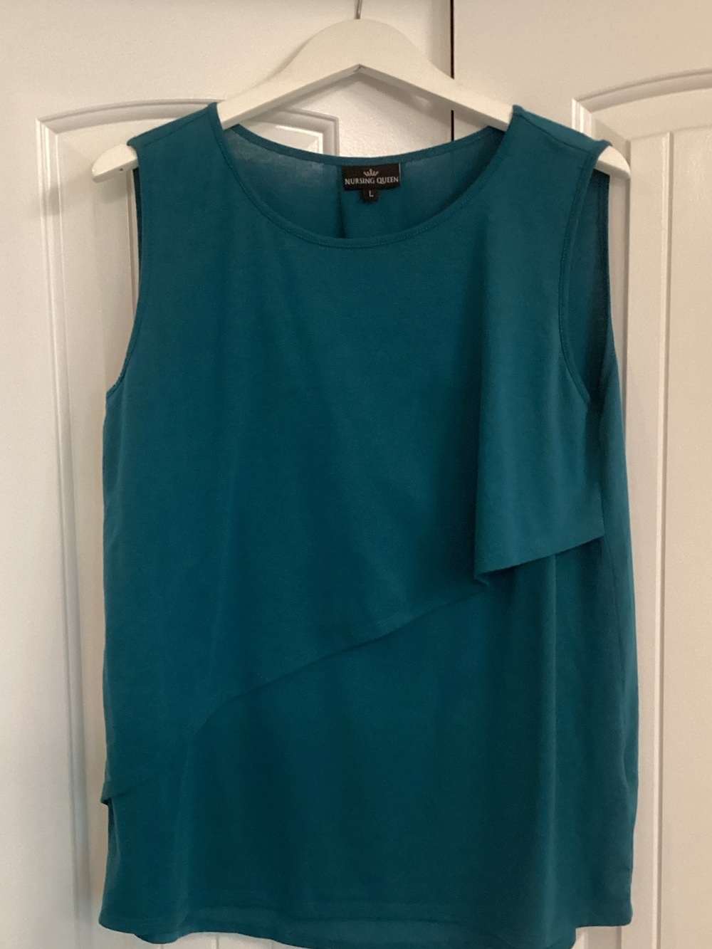 Nursing top by Nursing Queen